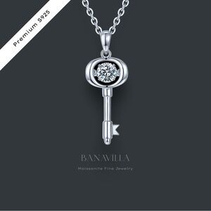 S925 Moissanite Gemstone Love Key Pendant Necklace 18K Gold Plated